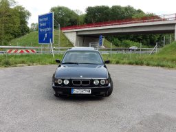 BMW E34 530i V8